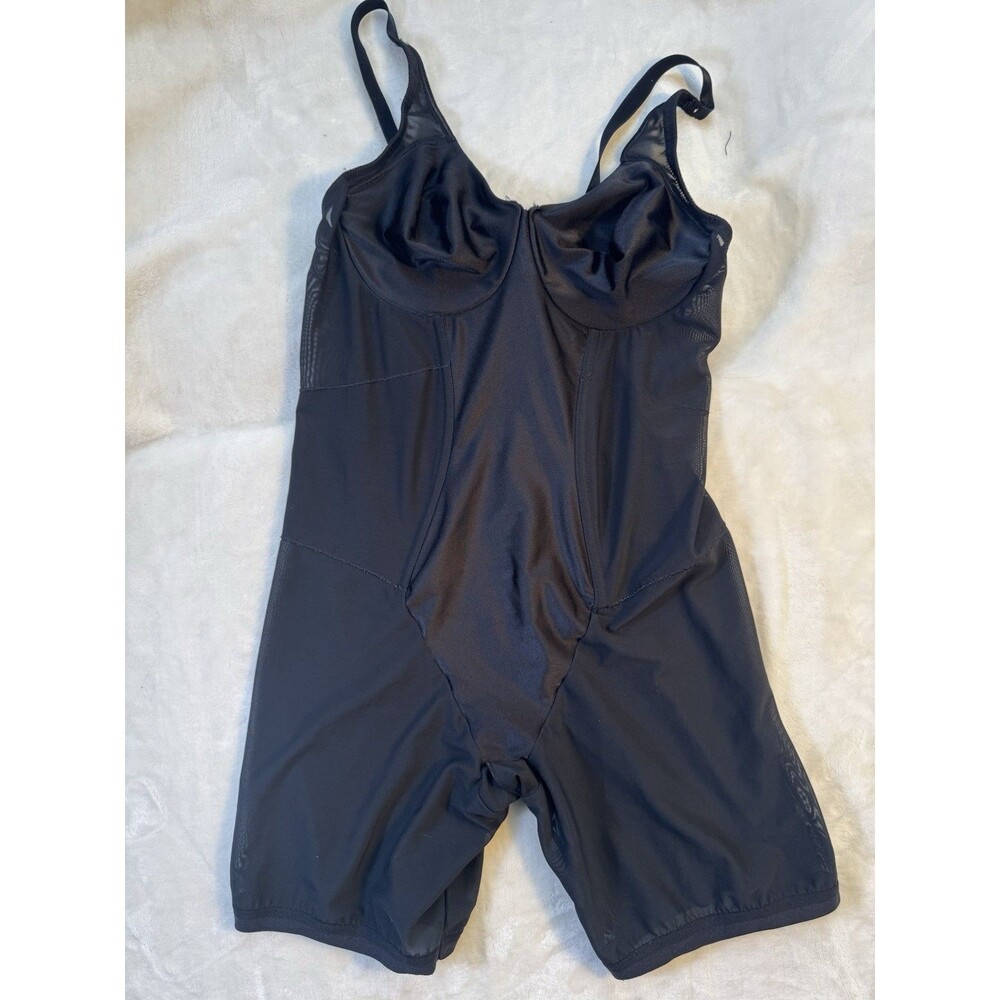 Wocoal Women’s Shapewear 38C